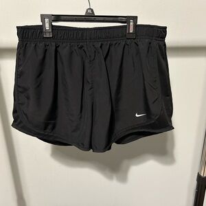 Nike Running Shorts - Size XL